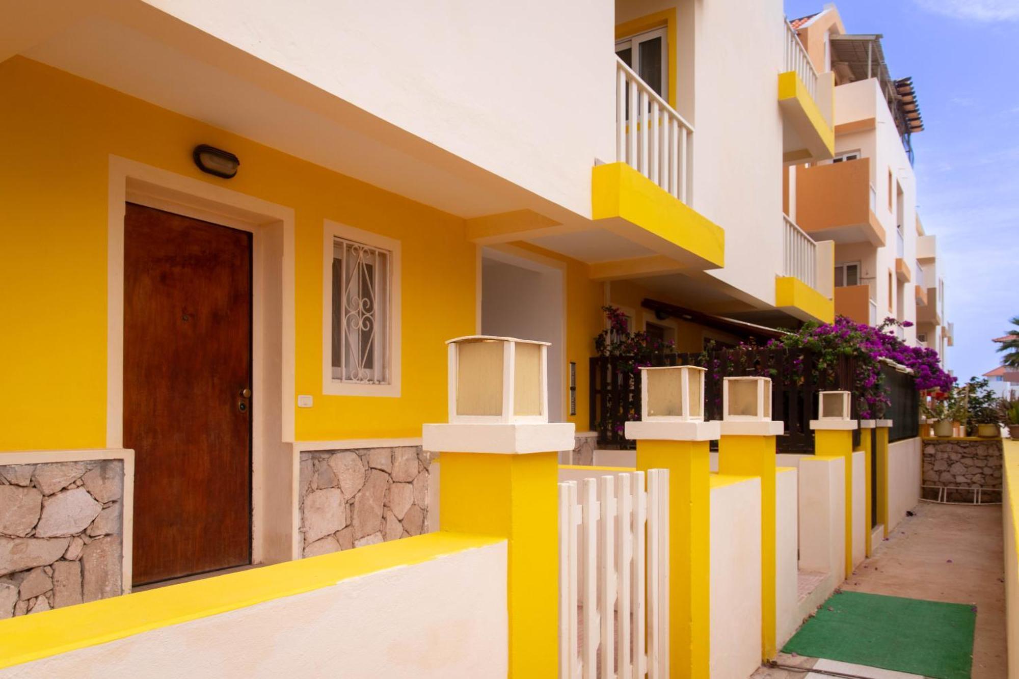 Santa Maria Flats Apartment ภายนอก รูปภาพ